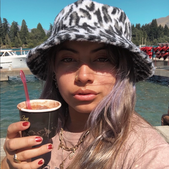 bellaaabon